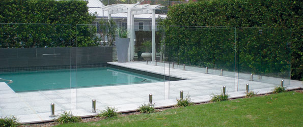 Frameless Glass Pool Fence